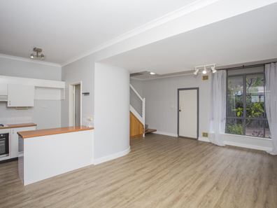 2/122 Carr Street, West Perth WA 6005