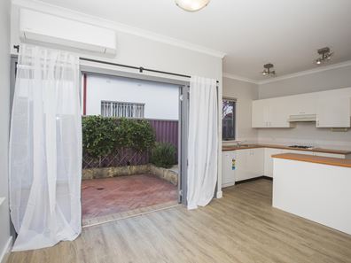 2/122 Carr Street, West Perth WA 6005