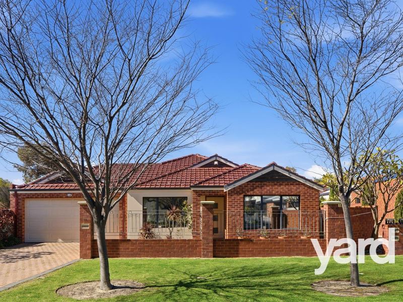 1/114-116 Moreing Road, Attadale WA 6156