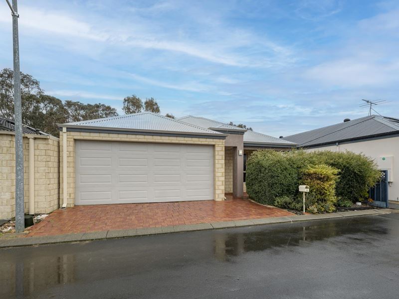 12/68 Carey Street, Busselton