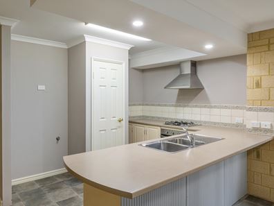 12/68 Carey Street, Busselton WA 6280