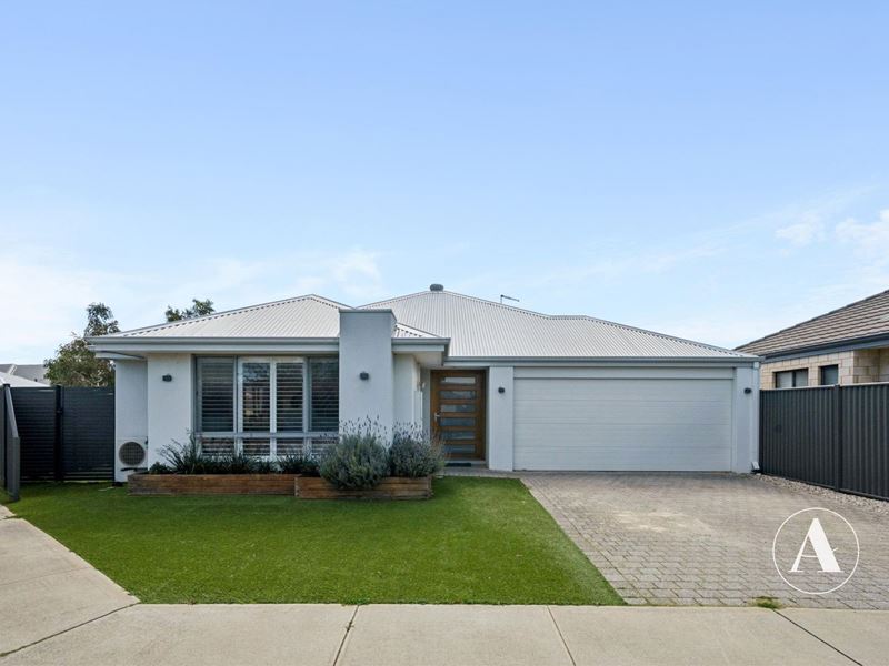 14 Liscombe Crescent, Harrisdale WA 6112