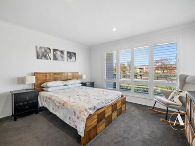 14 Liscombe Crescent, Harrisdale WA 6112