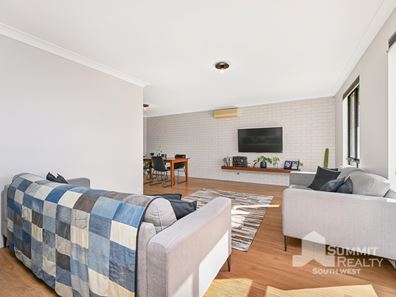 12 Benjamin Street, Withers WA 6230