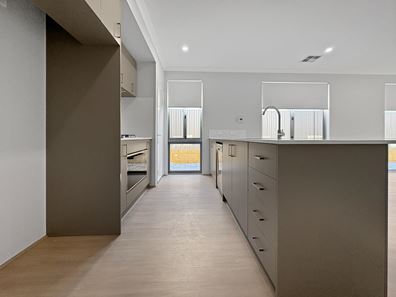 15 Wandsworth Cct, Baldivis WA 6171