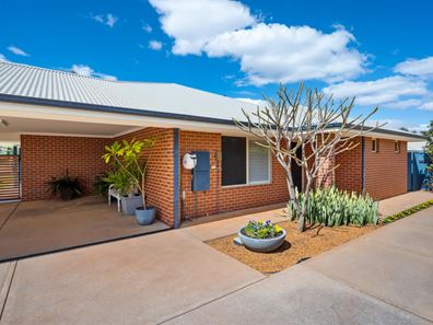 8a Nganka Way, Hannans WA 6430