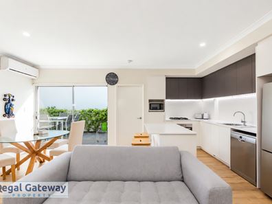 5/61 Delaronde Drive, Success WA 6164