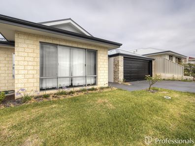 65 Parktree Avenue, Yanchep WA 6035