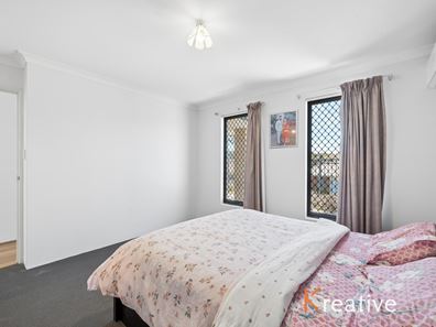 5 Thaxted Street, Wellard WA 6170