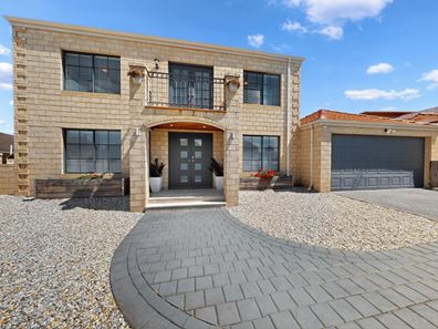 140 Southern Cross Circle, Ocean Reef WA 6027
