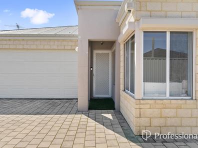 4/14 Mathoura Street, Midland WA 6056