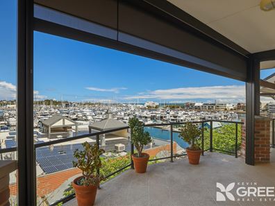 41/37 Dolphin  Drive, Mandurah WA 6210
