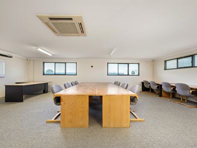 Unit 1/88 King Road, East Bunbury WA 6230