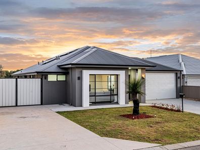 22 Linacre Road, Bullsbrook WA 6084