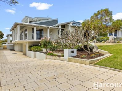 11 Cowper Road, Sorrento WA 6020