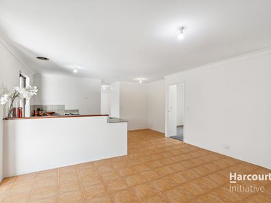 8 Norcott Vista, Marangaroo WA 6064