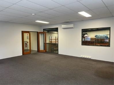 1 /203 Star Street , Welshpool WA 6106