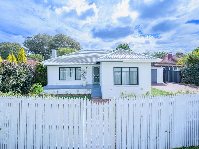 1 Kingsley Drive, South Guildford WA 6055