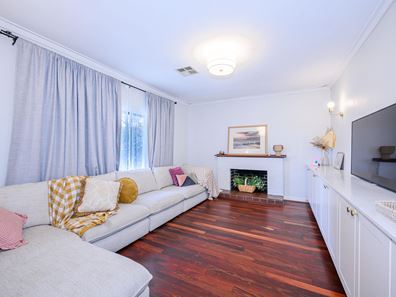 1 Kingsley Drive, South Guildford WA 6055