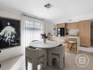 25 Mistral Meander, Currambine WA 6028