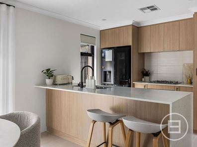 25 Mistral Meander, Currambine WA 6028