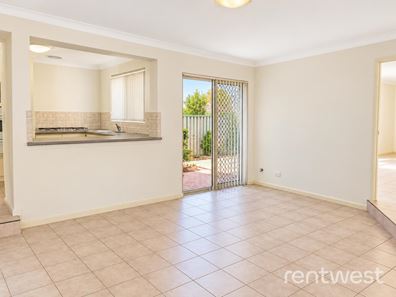 6/13 Kitchener Road, Melville WA 6156
