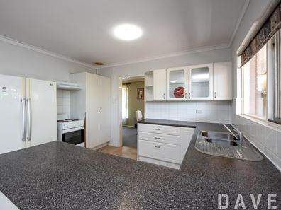 10 King Place, Padbury WA 6025