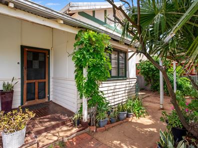 103A Ward Street, Lamington WA 6430