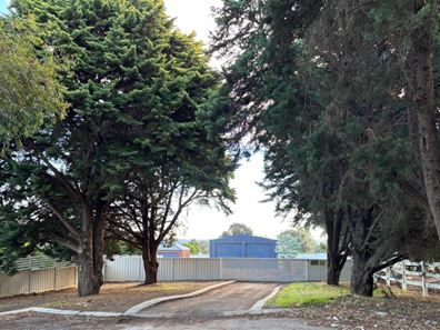 6 Durrol Grove, Gingin WA 6503