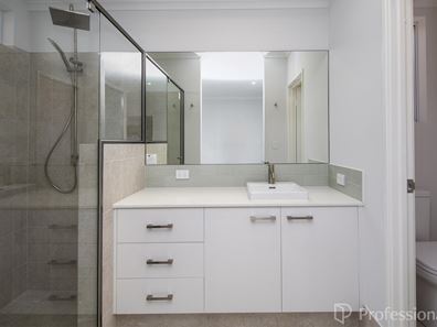 26 Persimmon Road, Upper Swan WA 6069