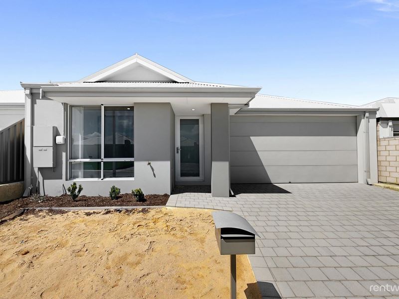 9 Whimbrel Grove, Eglinton WA 6034