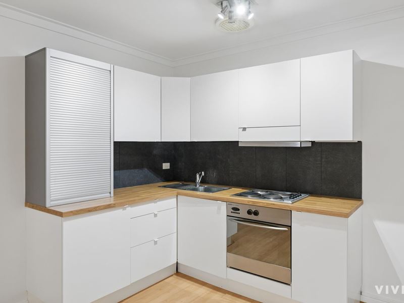 1/147 Labouchere Road, Como WA 6152