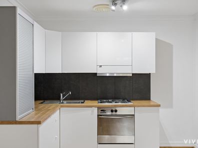 1/147 Labouchere Road, Como WA 6152