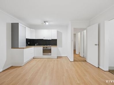 1/147 Labouchere Road, Como WA 6152