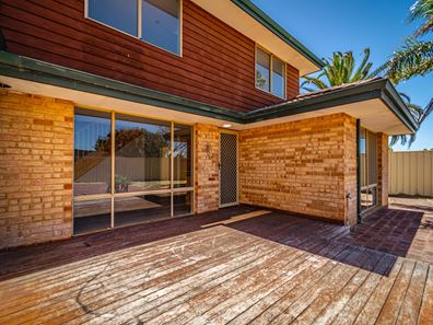 2 Cocos Court, Warnbro WA 6169