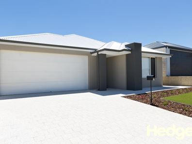 4 Picolit Place, Pearsall WA 6065