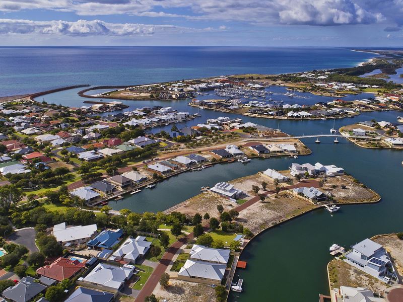 21 Headstay Cove, Geographe WA 6280