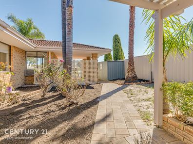 76 Forest Crescent, Thornlie WA 6108