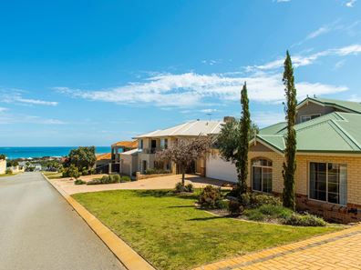 63 Davenport Circuit, Mindarie WA 6030