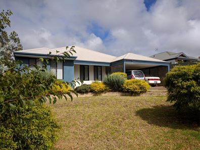 3 Kunzea Loop, Margaret River WA 6285