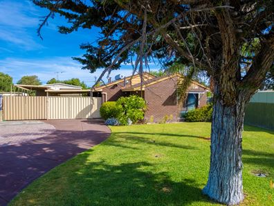 19 Boon Ct, Rockingham WA 6168