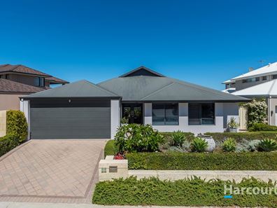 11 Dotterel Green, Jindalee WA 6036