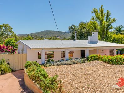 18 Bamlett Street, Mount Nasura WA 6112