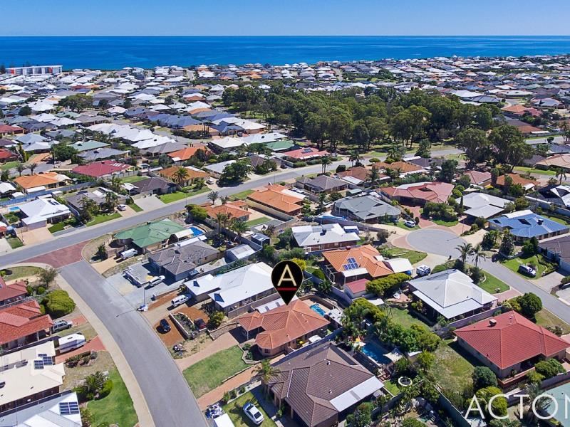 83 Templetonia Promenade, Halls Head WA 6210