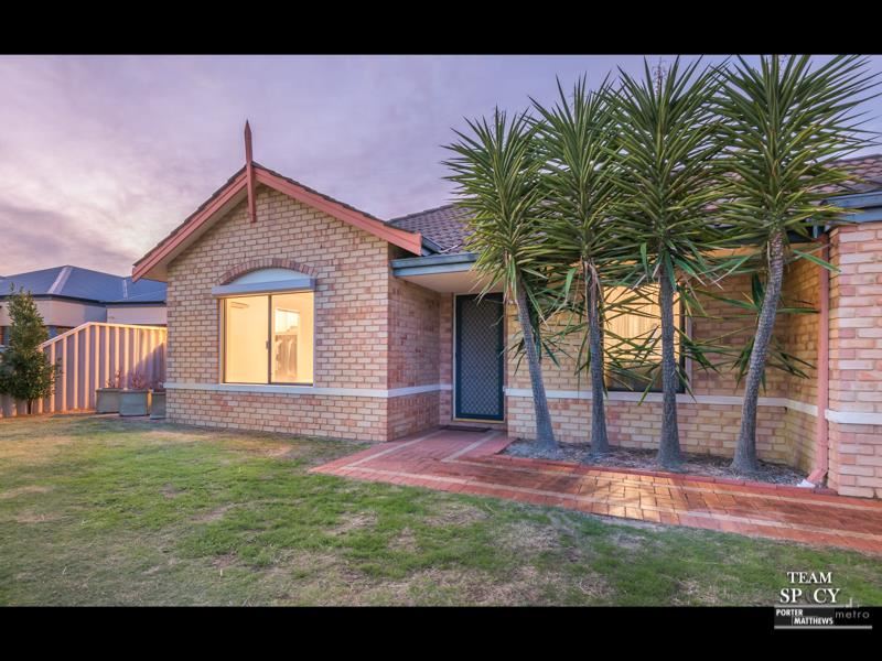 6 Turnstone Gardens, East Cannington WA 6107