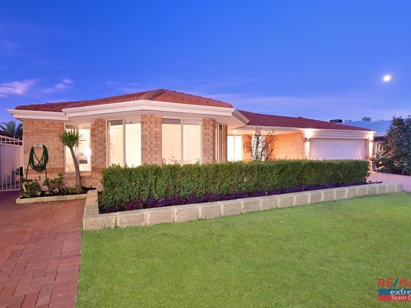 45 Houghton Drive, Carramar WA 6031