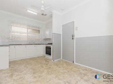 10 COMPTON STREET, Balga WA 6061
