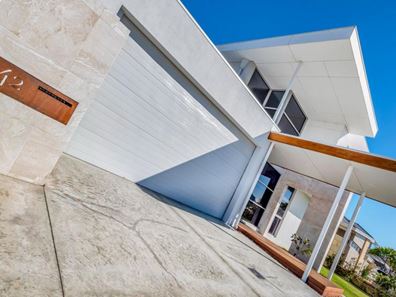 42 Flagstaff Crest, Secret Harbour WA 6173