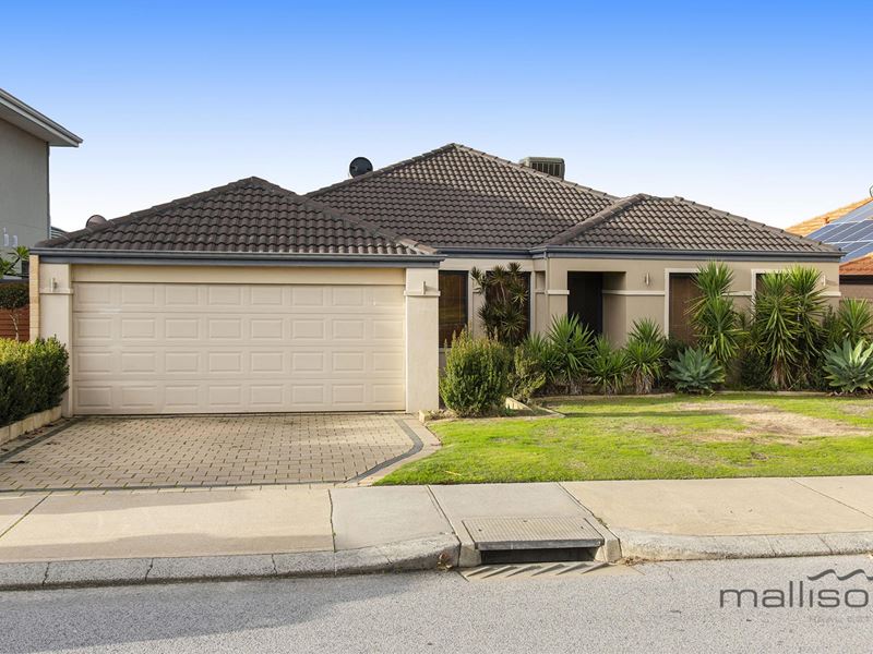5 Cranbrook Pass, Canning Vale WA 6155