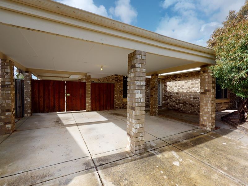 37 Waterlily Drive, Stratton